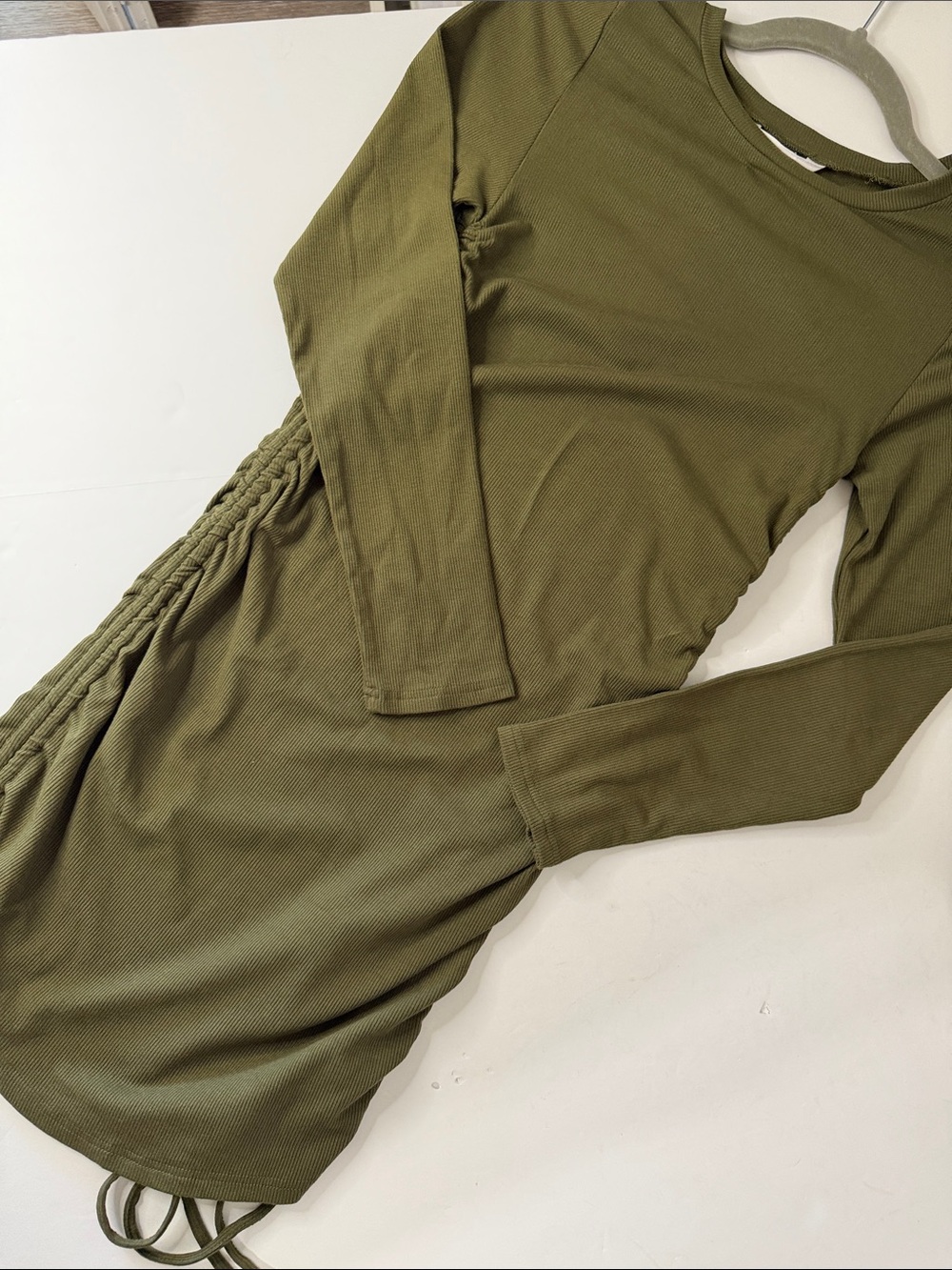 Steve Madden Olive Long-Sleeve Ribbed Drawstring Dress Women’s size M - Picture 3 of 9